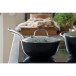 Kastrull Sautés i lättviktsgjutjärn med glaslock, 20 cm