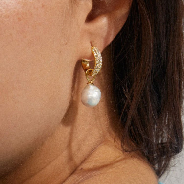 Örhängen med Pärlor Edele Guld